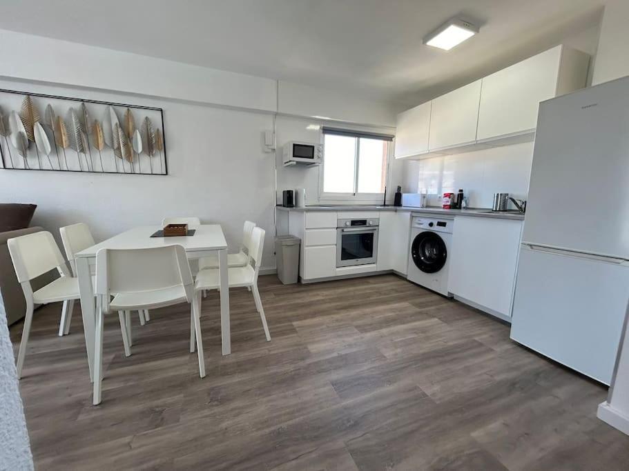 شقة Atico C/Vistas, Recep 24H, Piscinas Y Parking بينالماذينا المظهر الخارجي الصورة